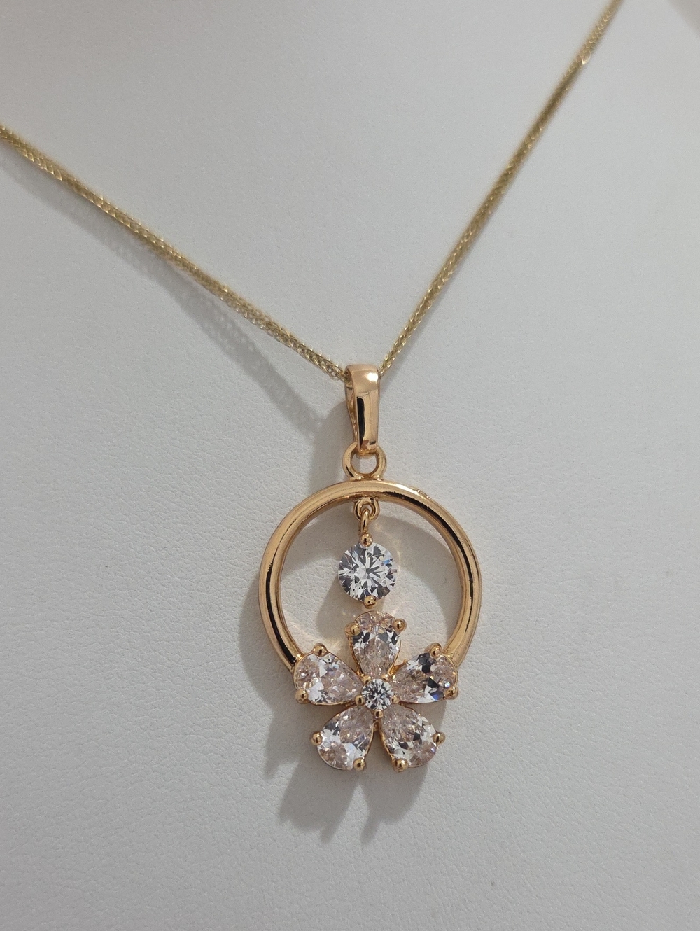 14k Laminated Gold Floral Pendant Necklace with Clear Stones